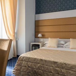 Camera standard con letto king size
